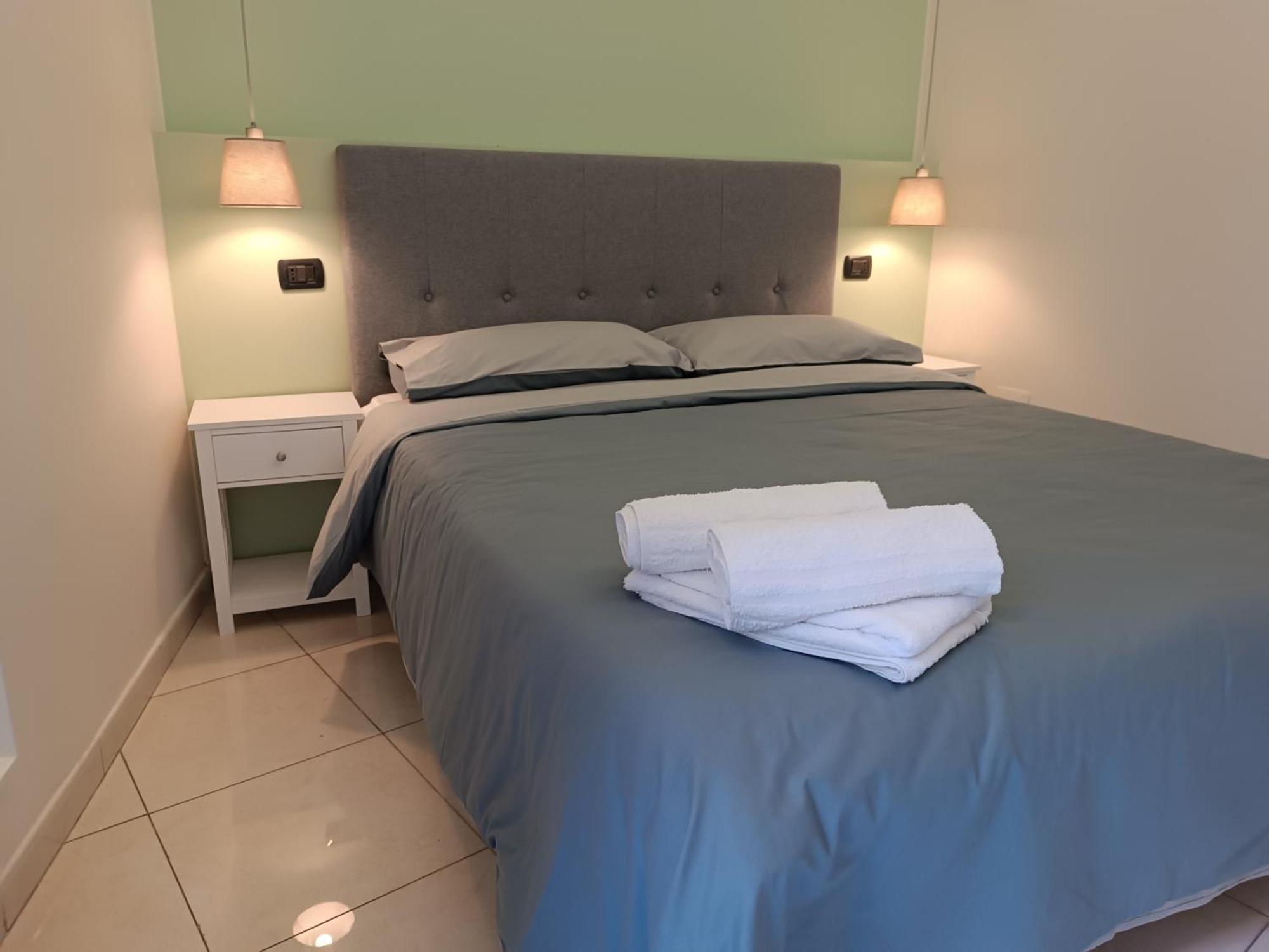 Residenza Geri - Suite And Home Napoli Centro Ngoại thất bức ảnh