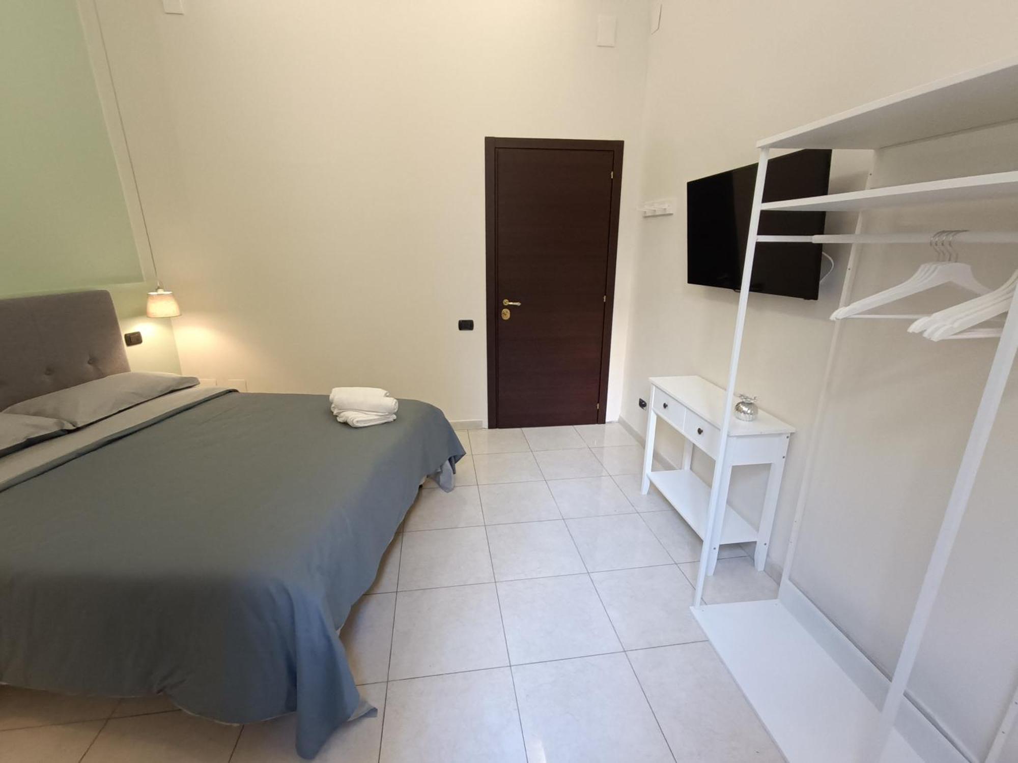 Residenza Geri - Suite And Home Napoli Centro Ngoại thất bức ảnh